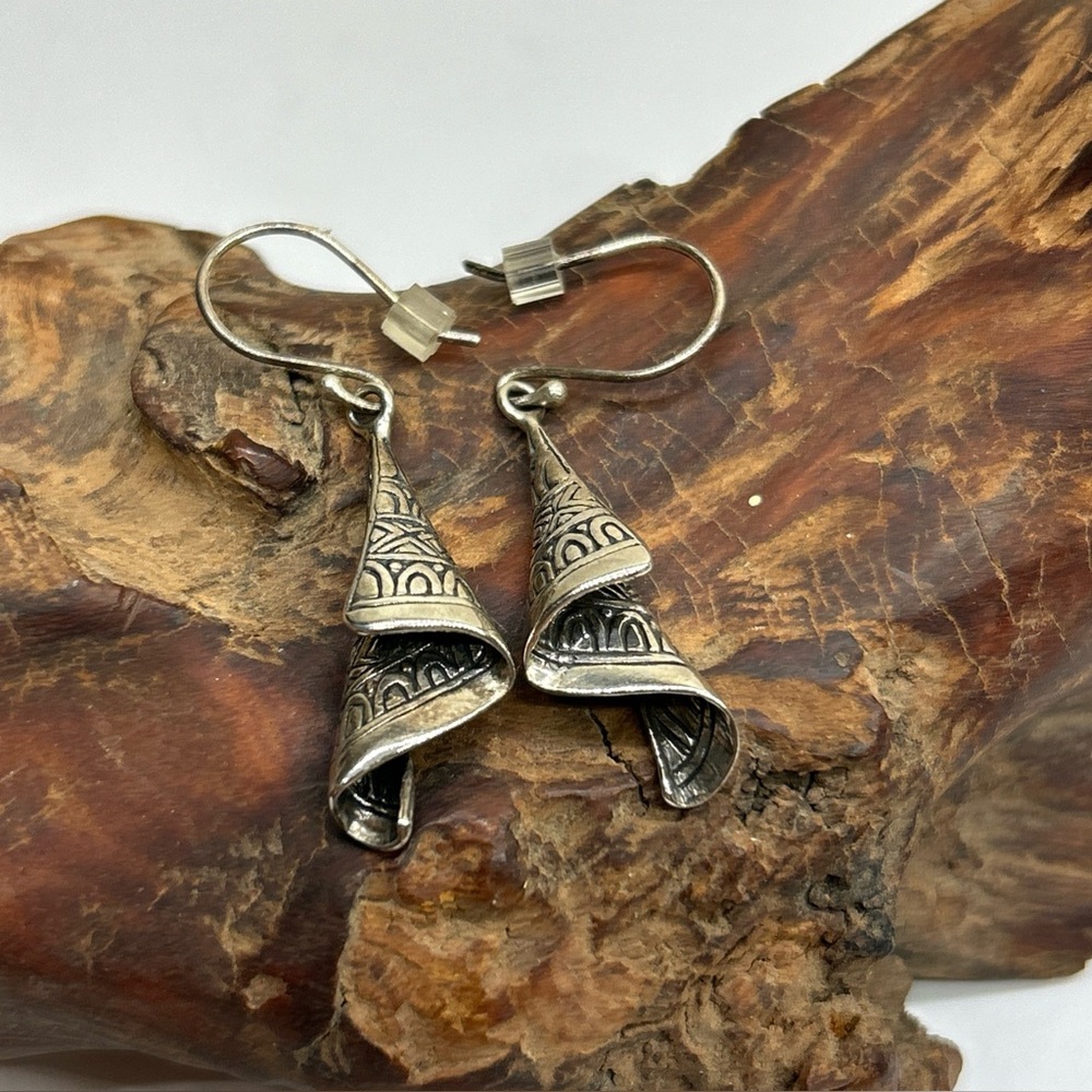 Novica Sterling Silver Waving Songket Cloth Stylized Earrings 1.5”